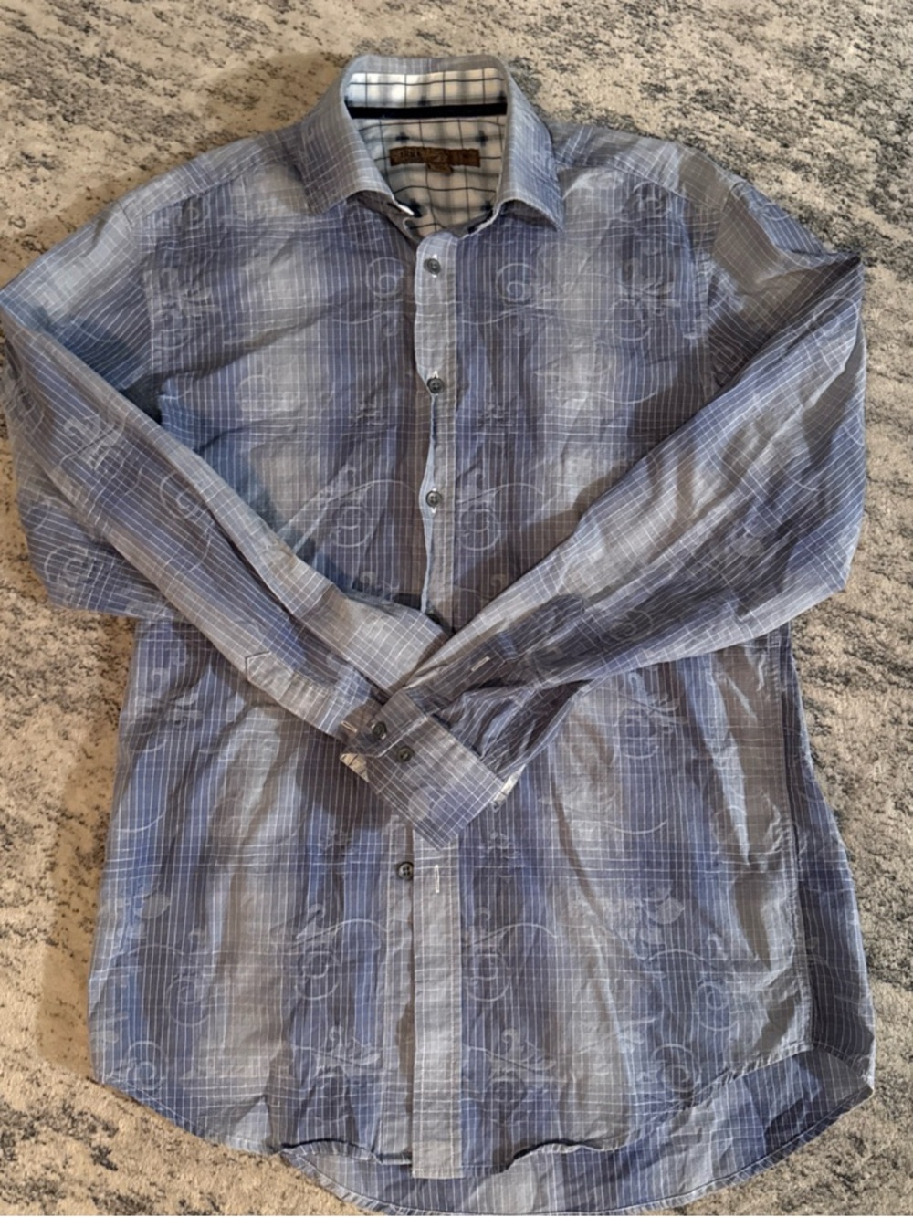 Men's Blue Checked Long-Sleeve Dress Shirt with Subtle Swirl Detail